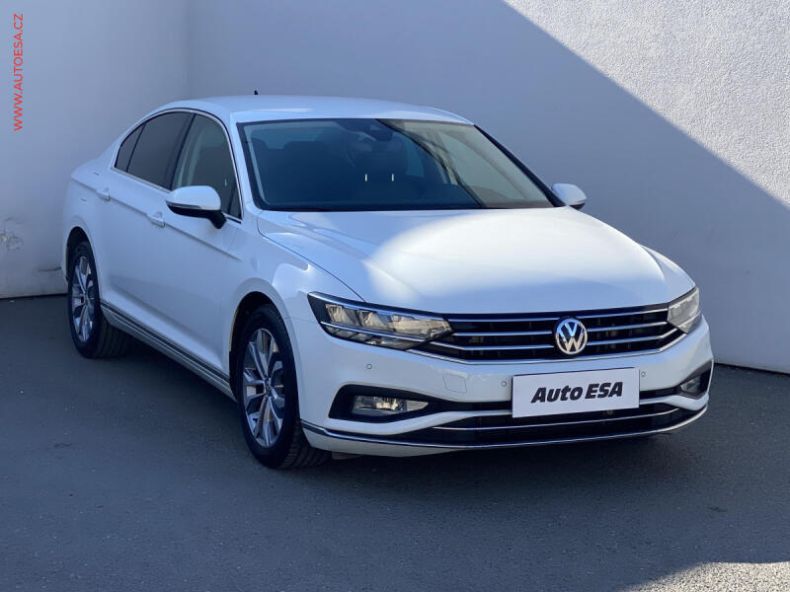 Volkswagen Passat - hlavní fotka inzerátu
