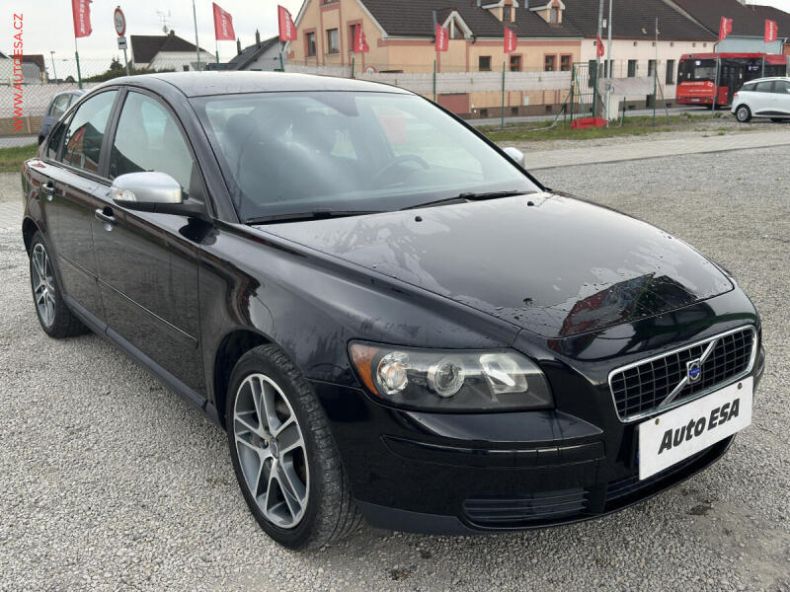 Volvo S40 - hlavní foto