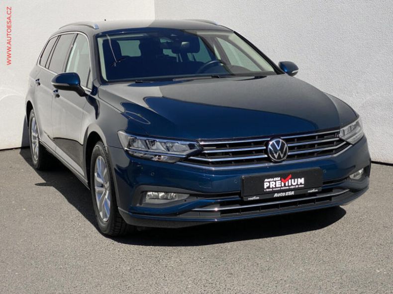 Volkswagen Passat - hlavní fotka inzerátu