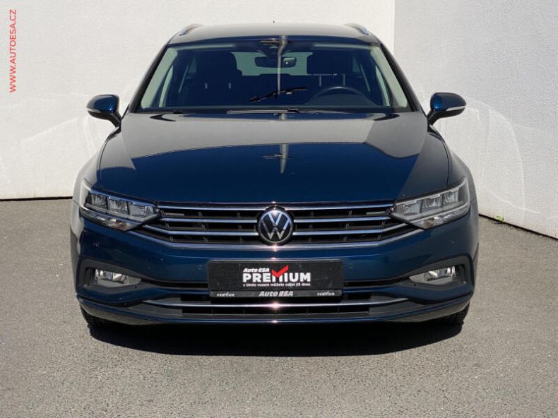 Volkswagen Passat - hlavní fotka