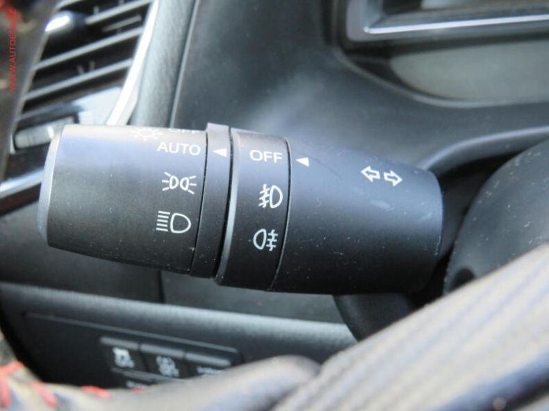 Mazda 3 - hlavní fotka