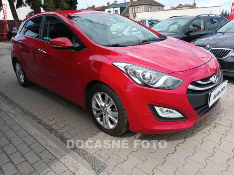 Hyundai i30 - hlavní fotka inzerátu
