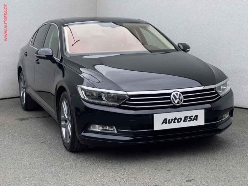 Volkswagen Passat - hlavní fotka inzerátu