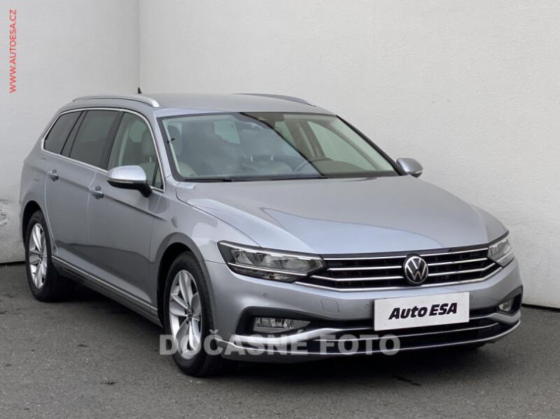 Volkswagen Passat - hlavní foto