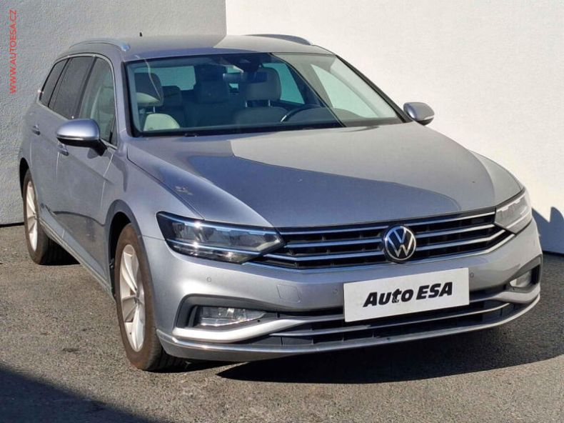 Volkswagen Passat - hlavní foto