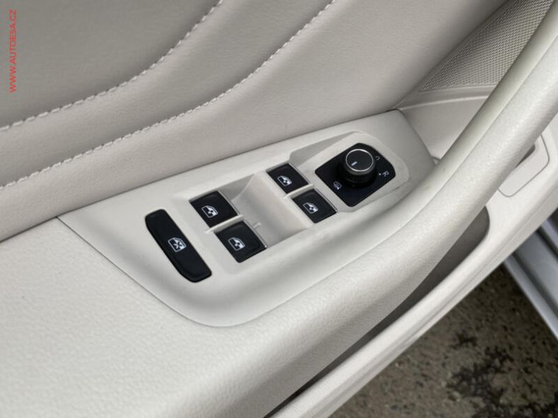 Volkswagen Passat - hlavní fotka