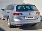 Volkswagen Passat - fotka číslo 5