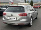 Volkswagen Passat - fotka číslo 3