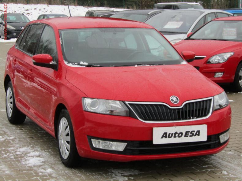 Škoda Rapid - hlavní foto