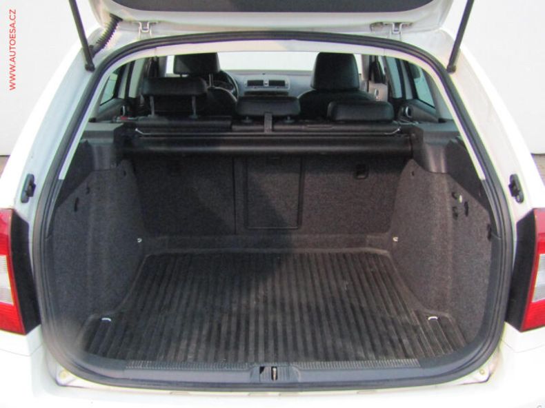 Škoda Octavia - hlavní fotka