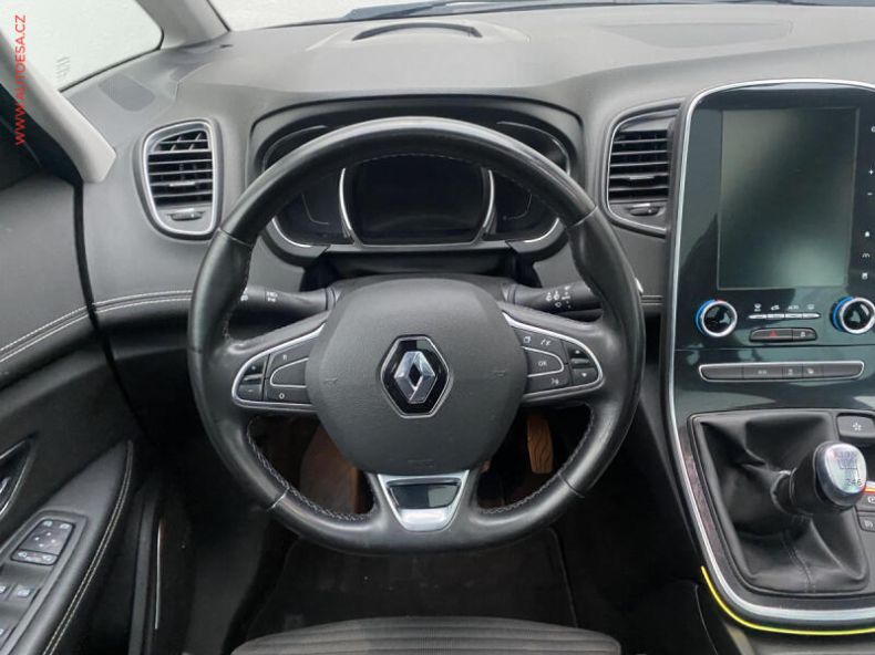 Renault Grand Scenic - hlavní fotka