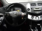 Toyota RAV 4 - fotka číslo 16