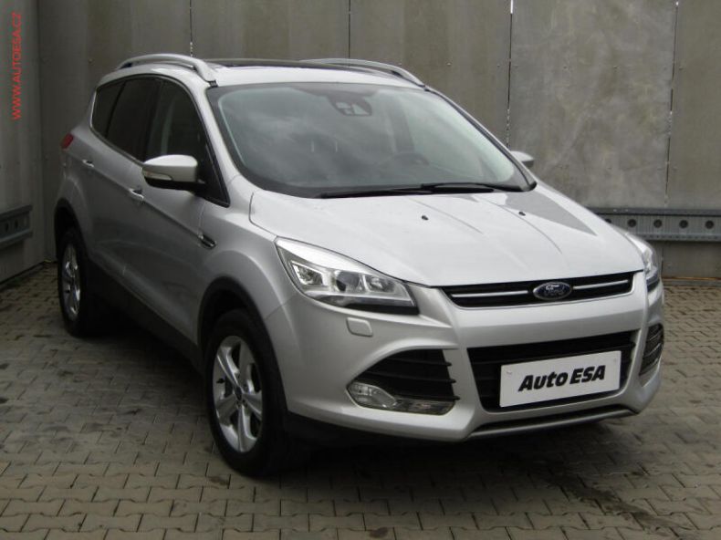 Ford Kuga - hlavní foto