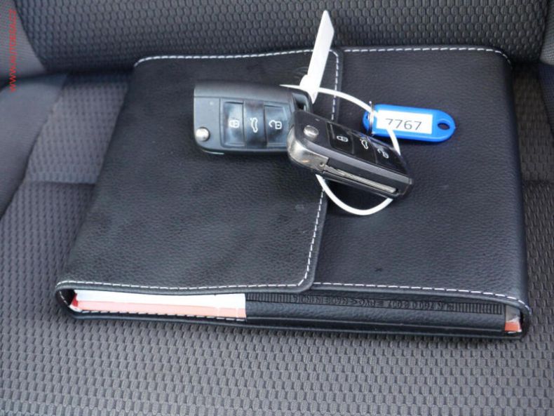 Volkswagen Golf - hlavní fotka