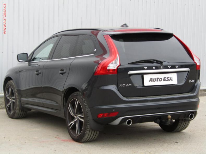 Volvo XC60 - hlavní fotka