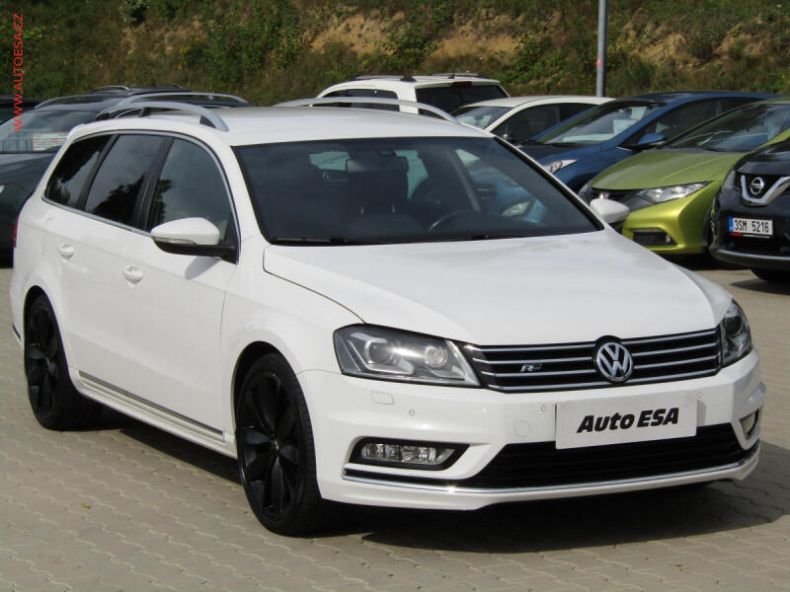 Volkswagen Passat - hlavní fotka inzerátu