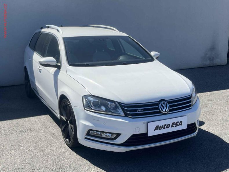 Volkswagen Passat - hlavní foto