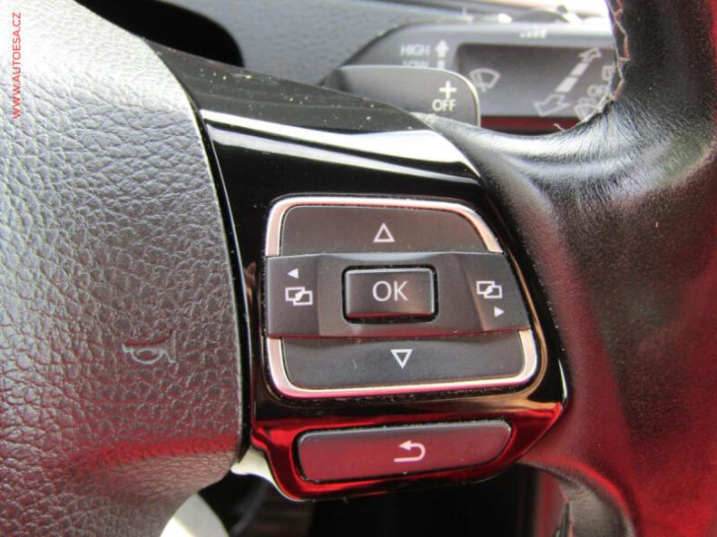 Volkswagen Passat - hlavní fotka