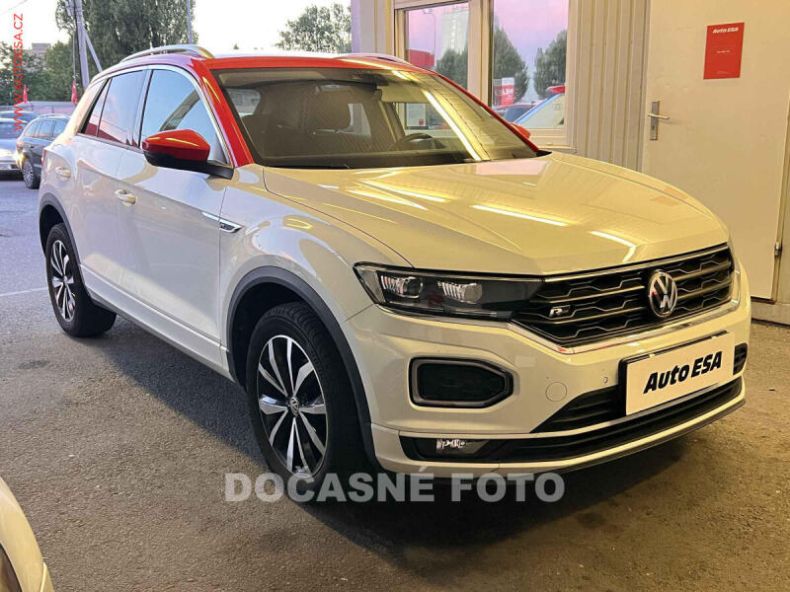 Volkswagen T-Roc - hlavní foto