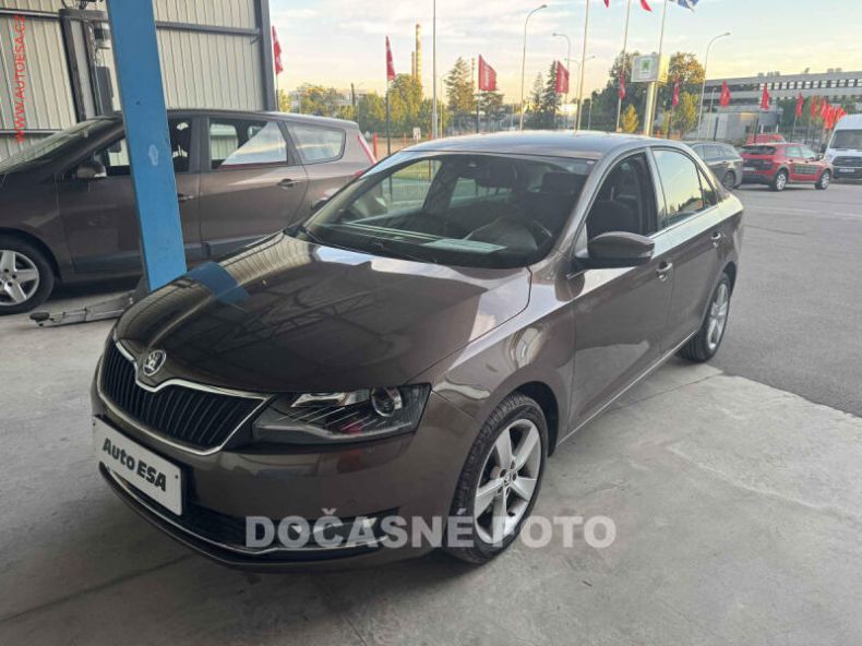 Škoda Rapid - hlavní foto