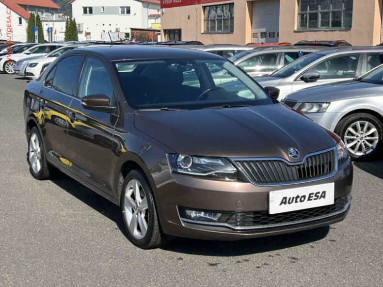 Škoda Rapid - hlavní foto