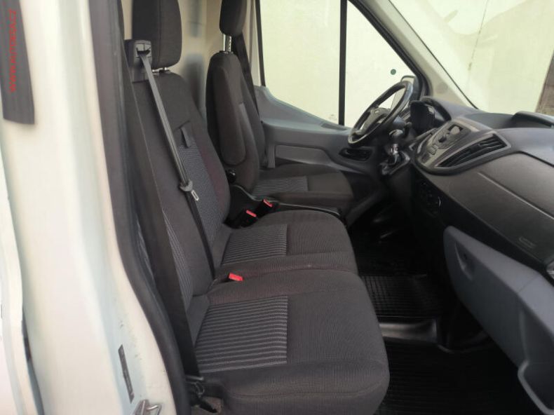 Ford Transit - hlavní fotka