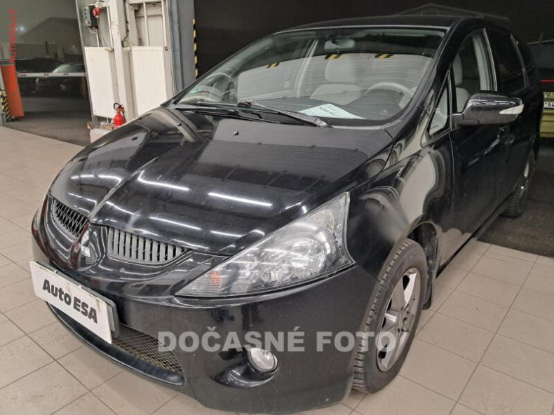 Mitsubishi Grandis - hlavní fotka