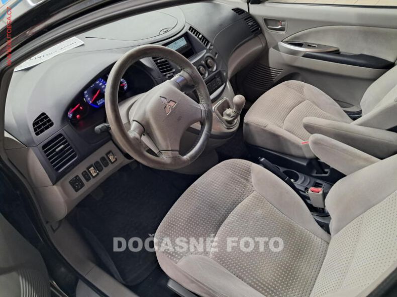 Mitsubishi Grandis - hlavní fotka