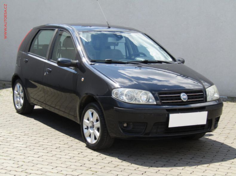 Fiat Punto - hlavní foto