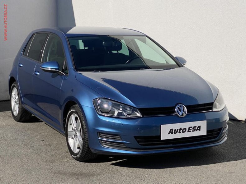 Volkswagen Golf - hlavní foto