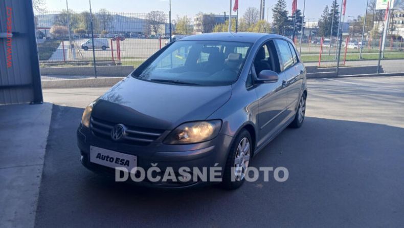 Volkswagen Golf - hlavní fotka inzerátu