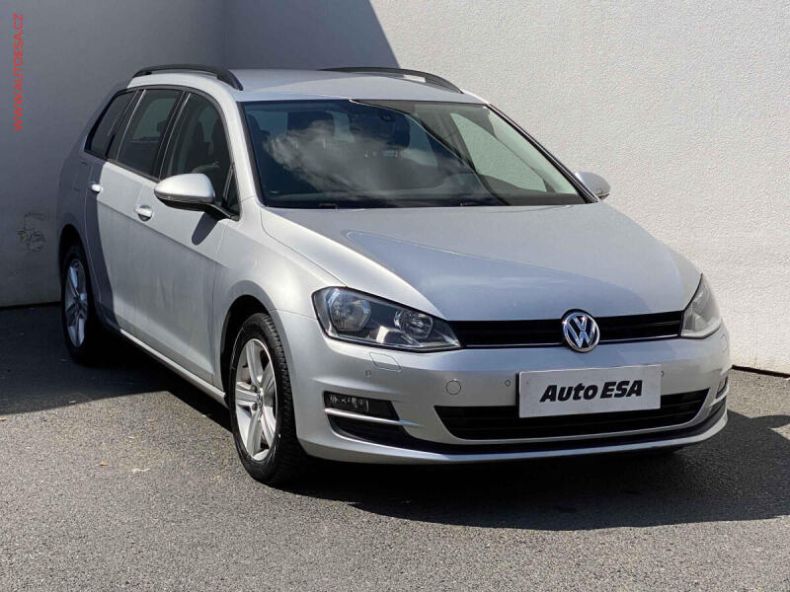 Volkswagen Golf - hlavní foto