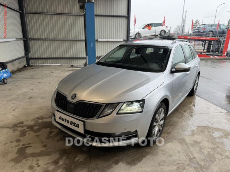 Škoda Octavia - hlavní foto