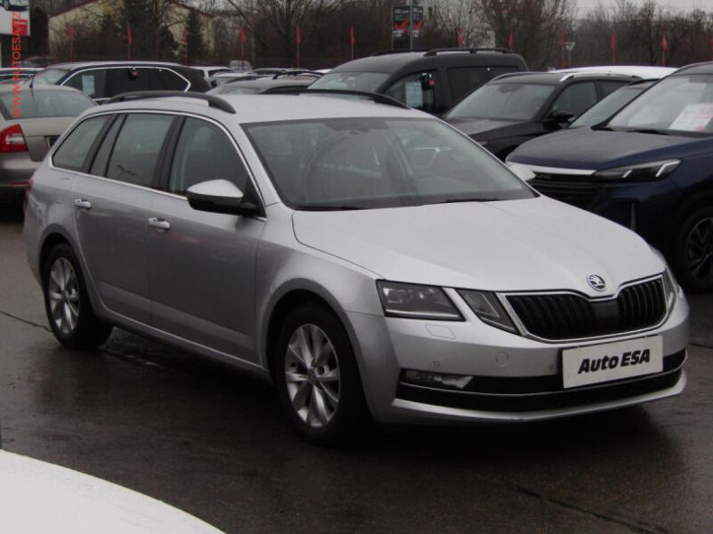 Škoda Octavia - hlavní foto