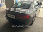 Audi A4 - fotka číslo 1