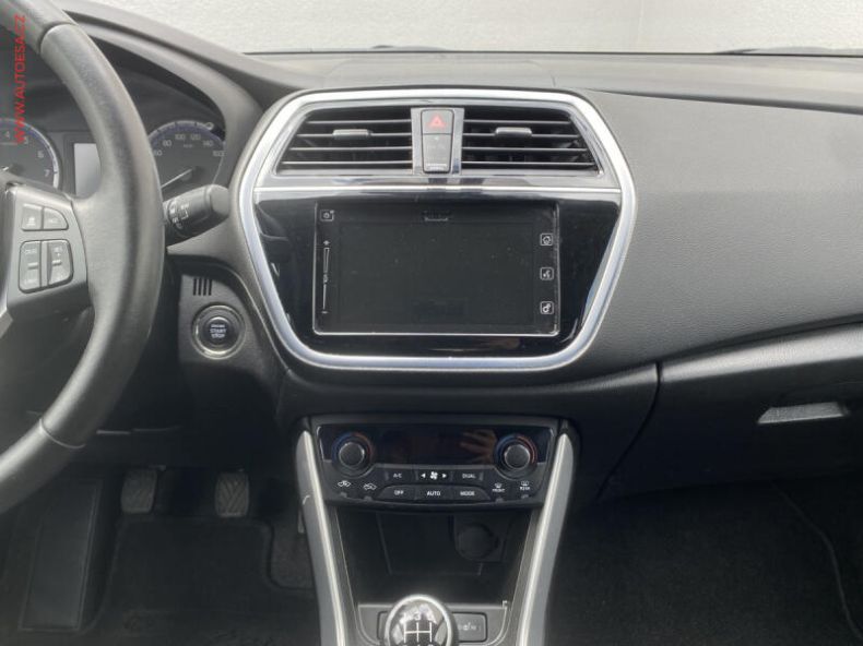 Suzuki S-Cross - hlavní fotka