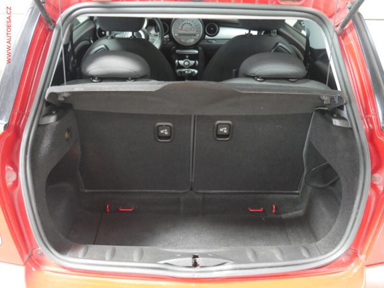 Mini One - hlavní fotka