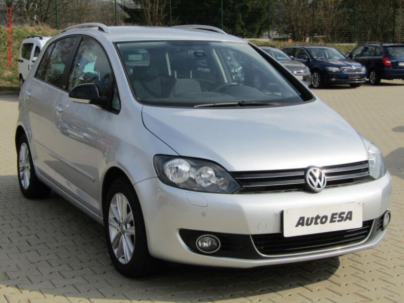 Volkswagen Golf - hlavní foto