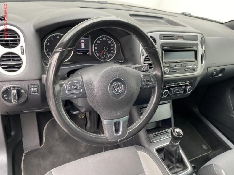 Volkswagen Tiguan - hlavní fotka