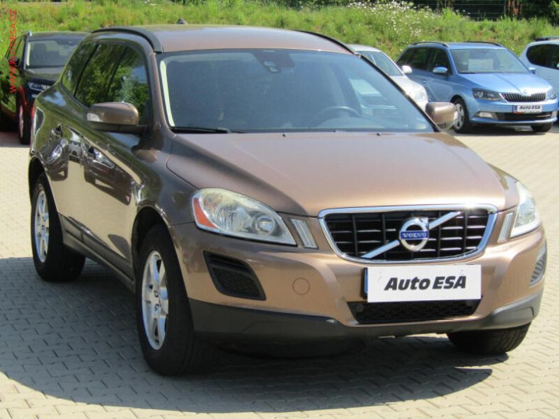 Volvo XC60 - hlavní fotka inzerátu