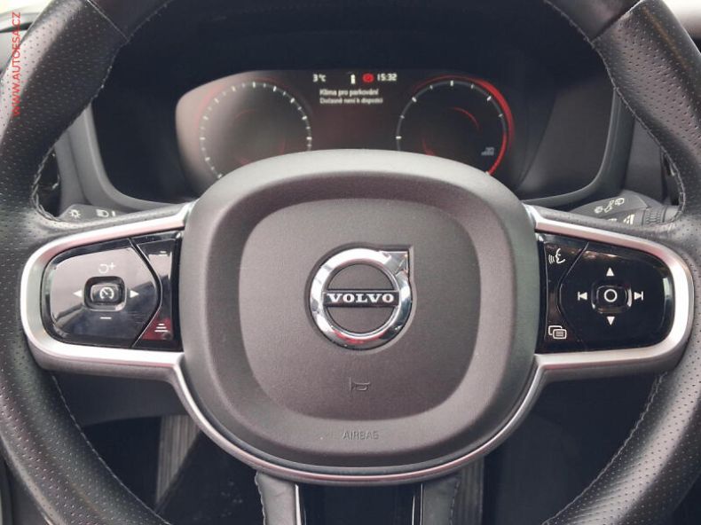 Volvo V60 - hlavní fotka