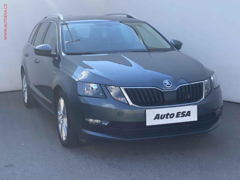 Škoda Octavia - hlavní fotka