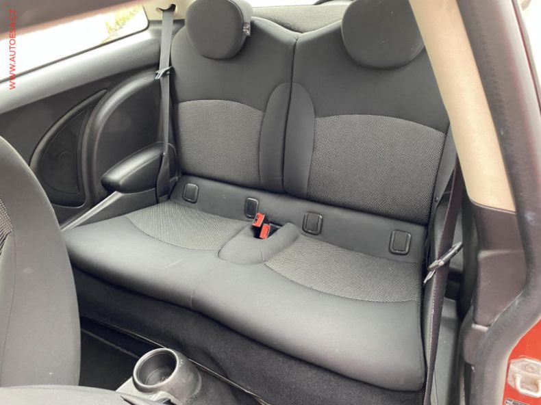 Mini Cooper - hlavní fotka