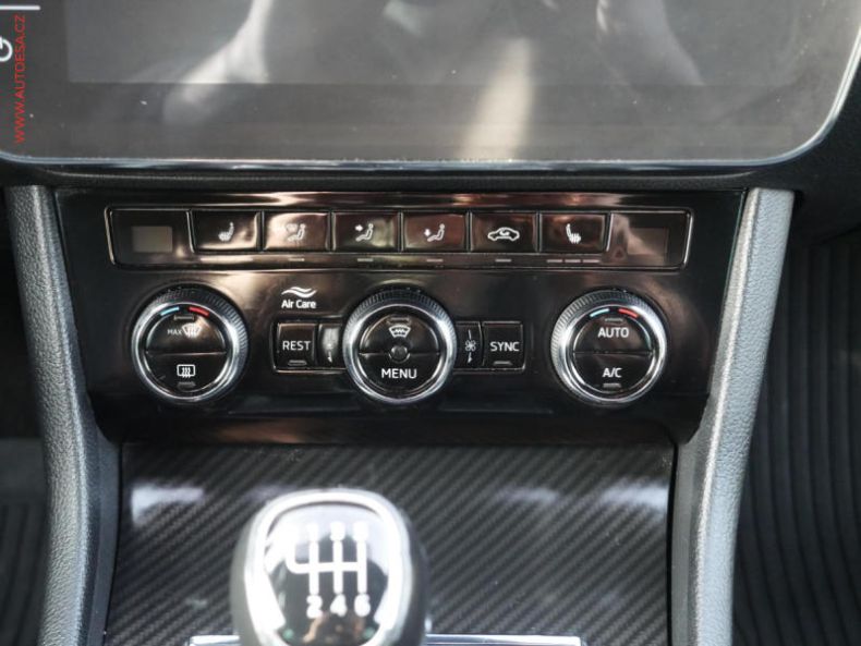 Škoda Superb - hlavní fotka