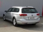 Volkswagen Passat - fotka číslo 5