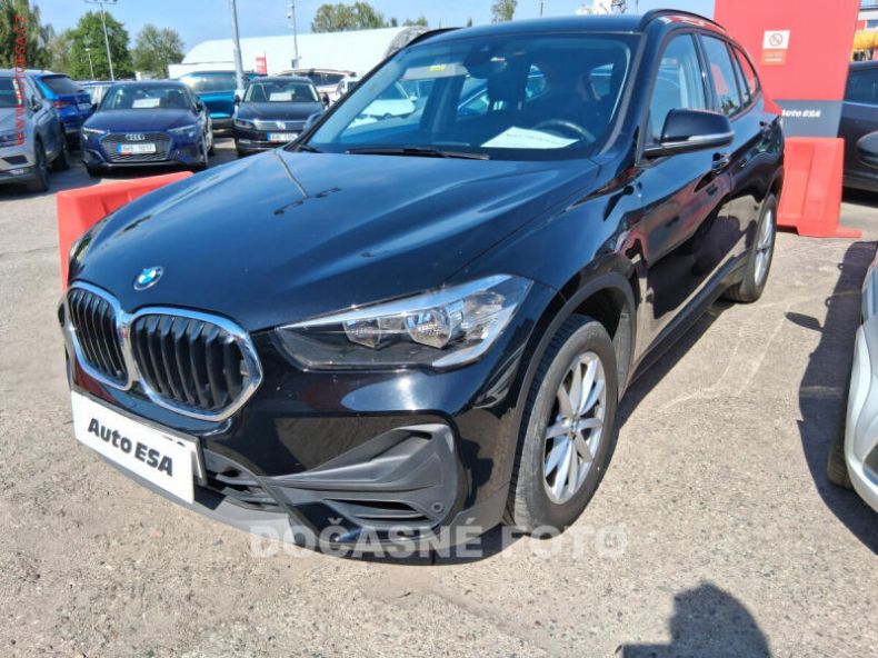 BMW X1 - hlavní foto