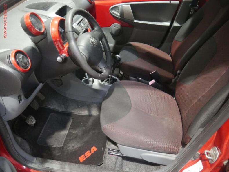 Toyota Aygo - hlavní fotka