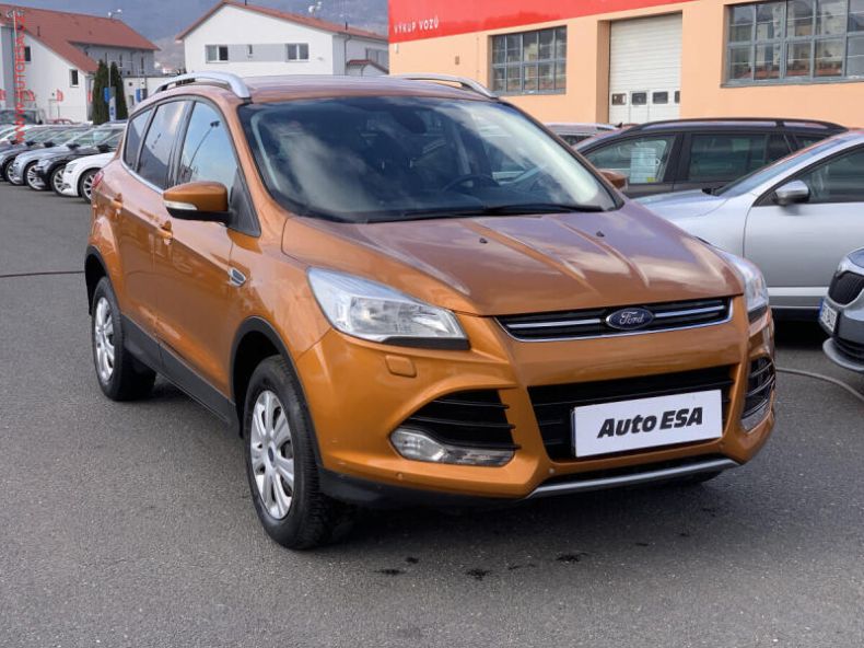 Ford Kuga - hlavní foto