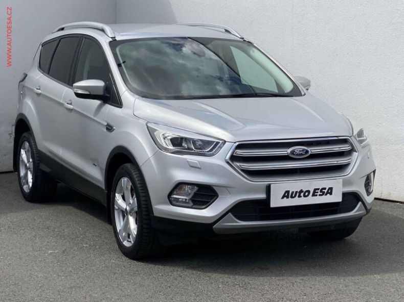 Ford Kuga - hlavní foto