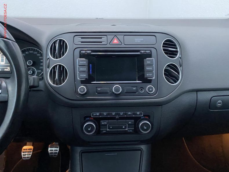 Volkswagen Golf - hlavní fotka